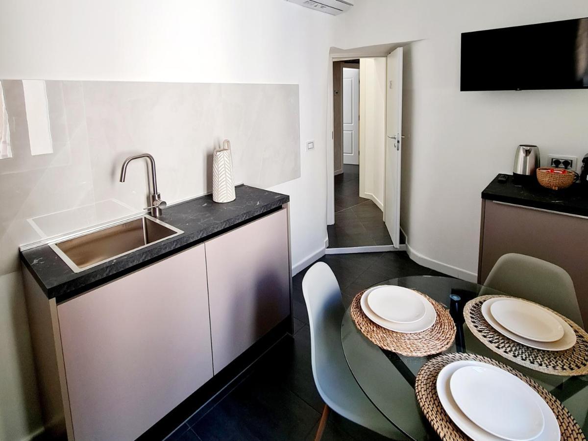 Lena Suite Bari Vecchia Exteriör bild